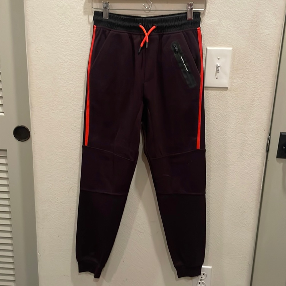 Zara boys Never Regret sweatpants